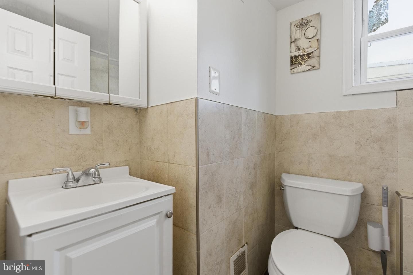 2020 Granite Street photo 7