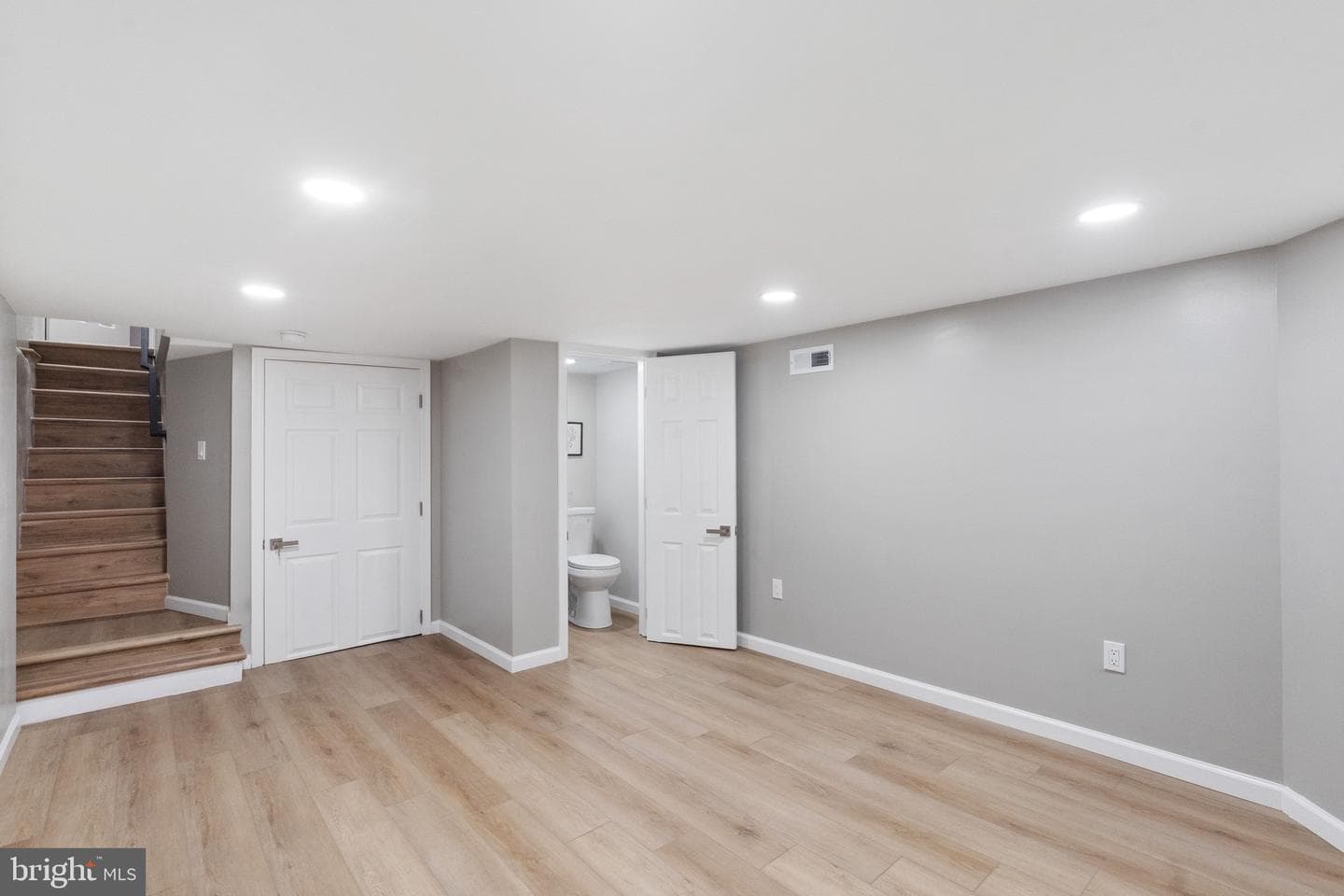 1203 Moore Street photo 40