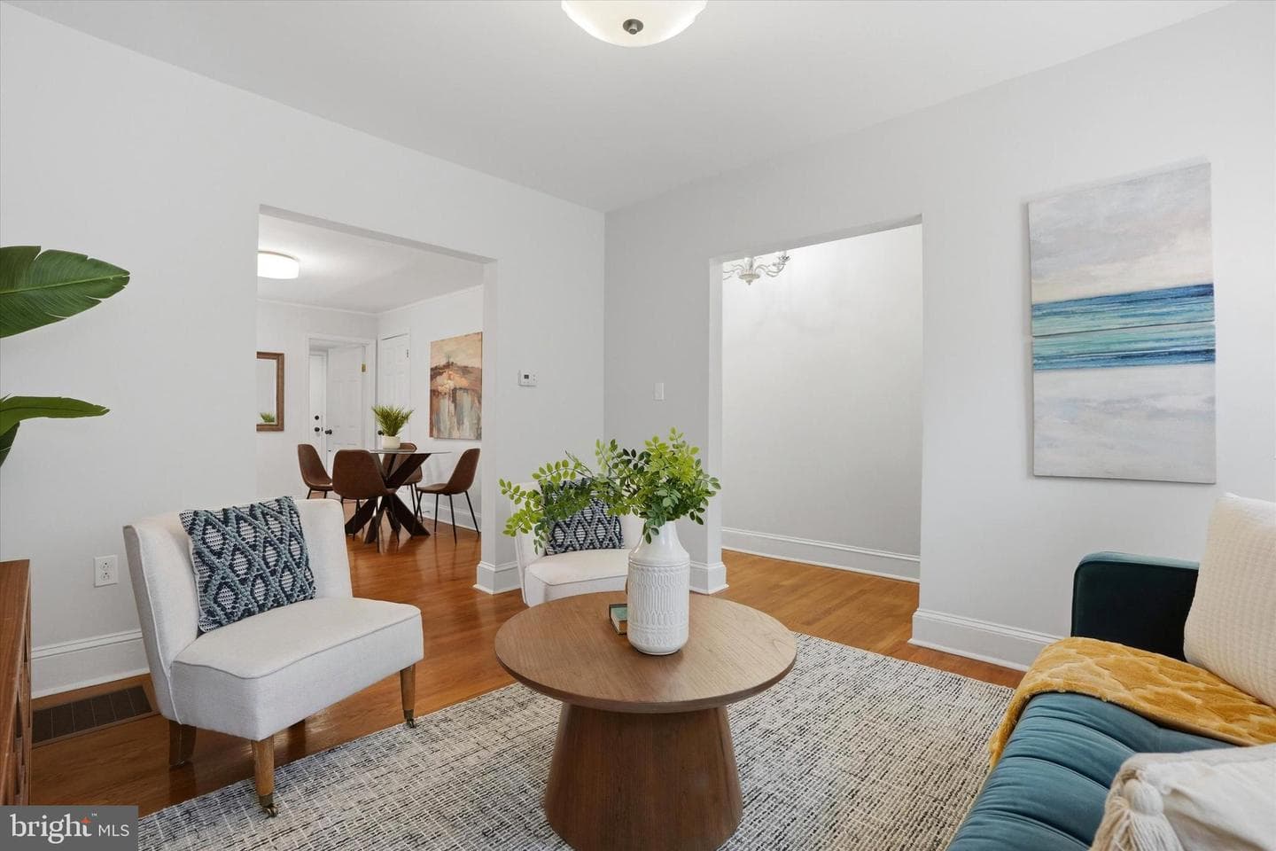 752 S Harshaw Street photo 4