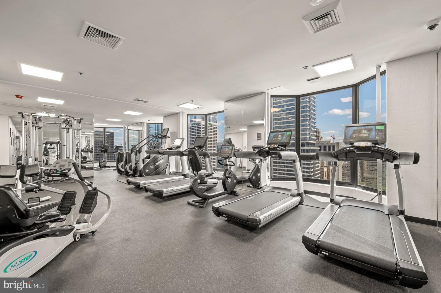 2018 Walnut Street #15m photo 13