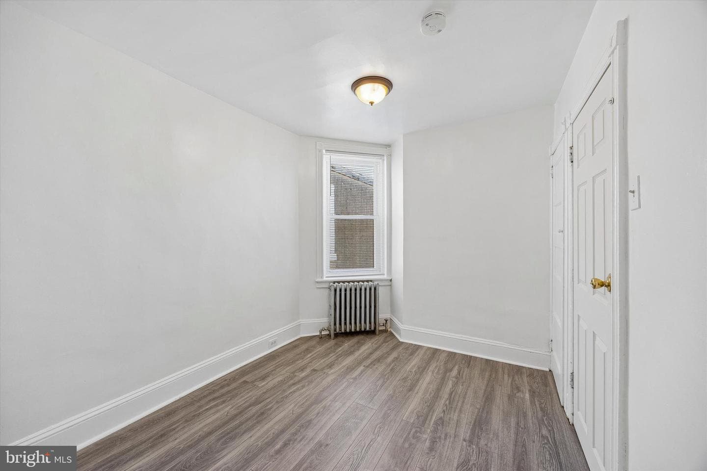 6422 N Lambert Street photo 5