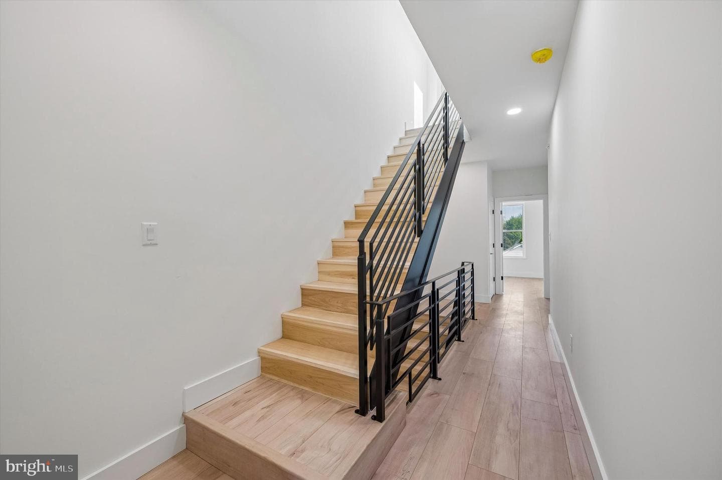 6995-9 Pechin Street photo 36