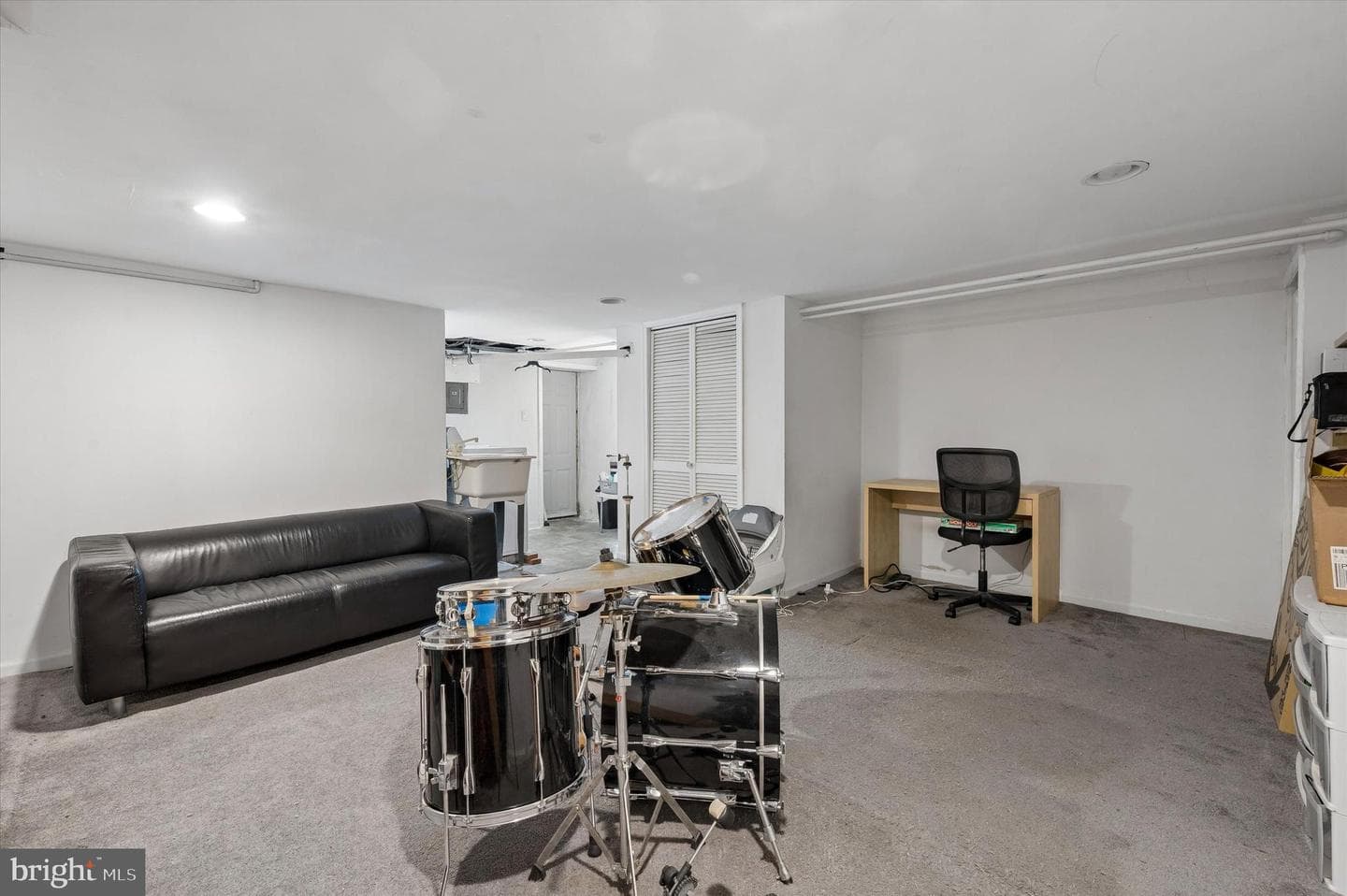 1735 W Moyamensing Avenue photo 23