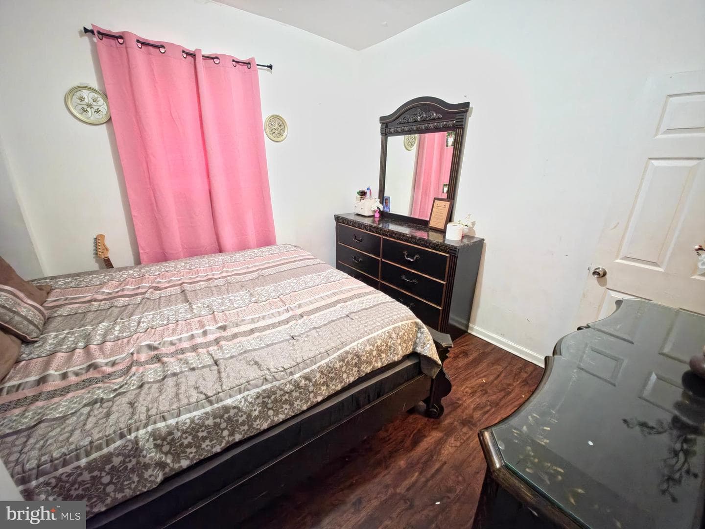 5710 N American Street photo 14