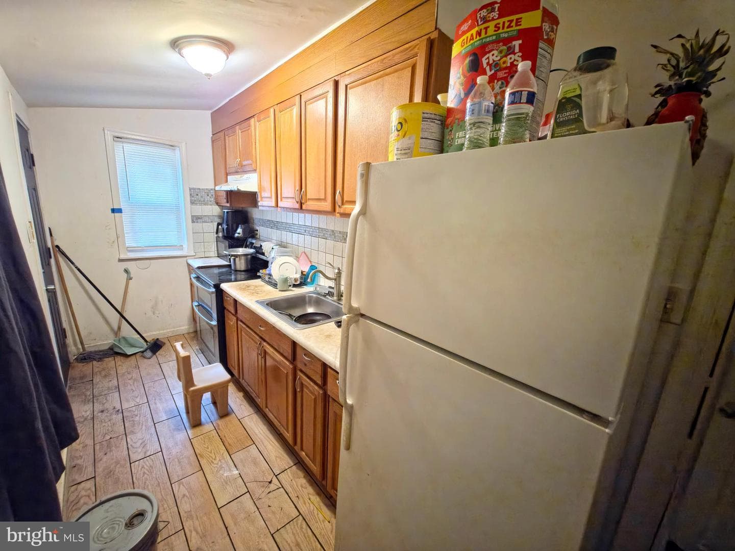 5710 N American Street photo 15