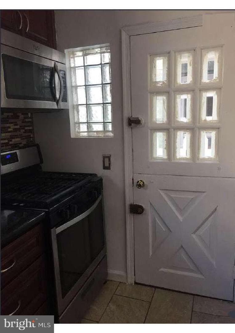 2643 S 10th Street photo 7