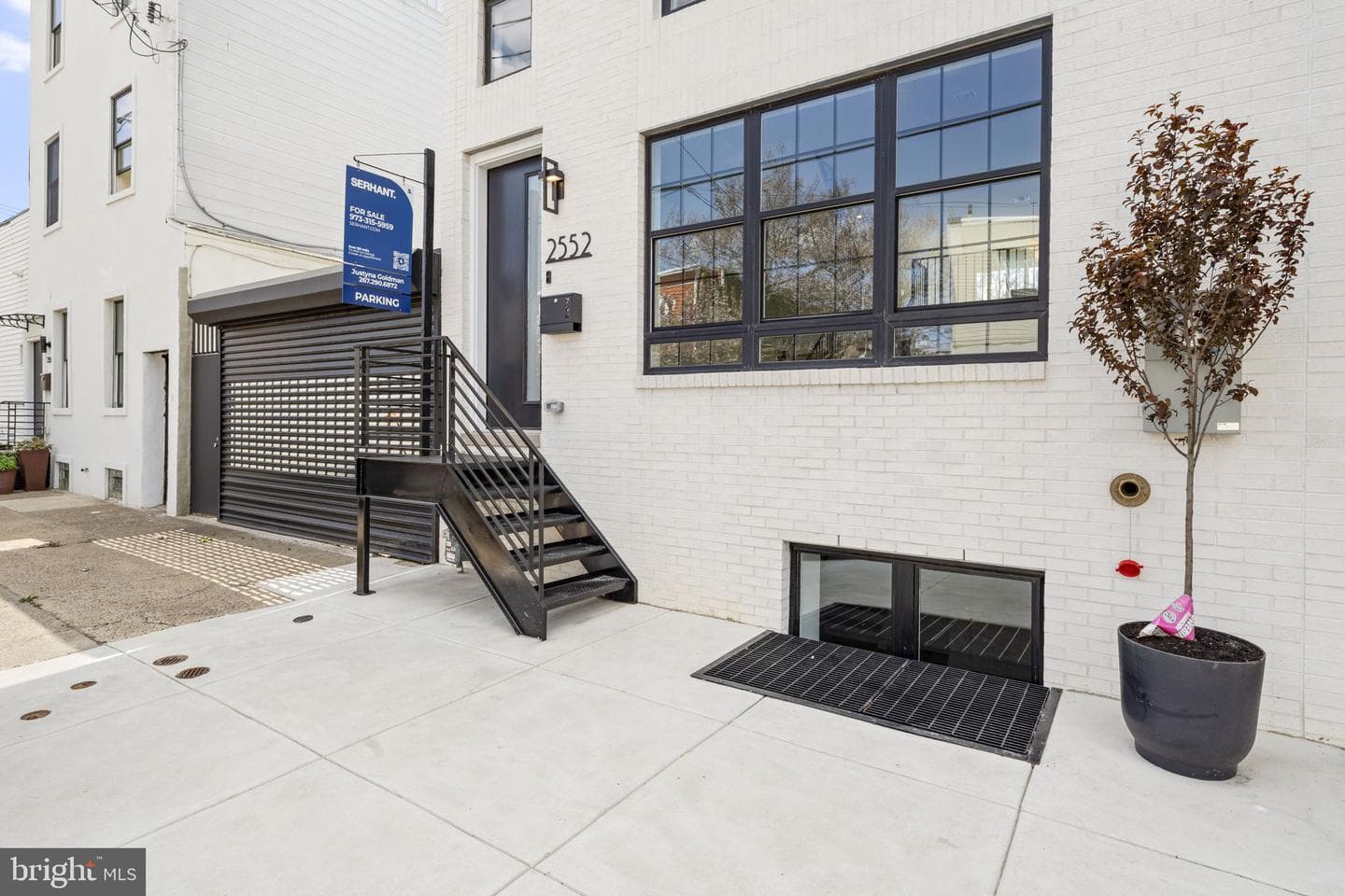 2552 E Somerset Street, Philadelphia