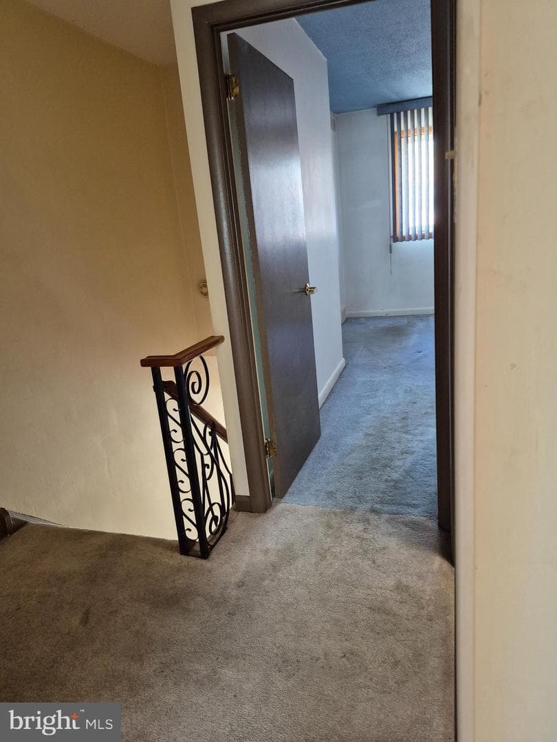 240 Rock Street photo 9