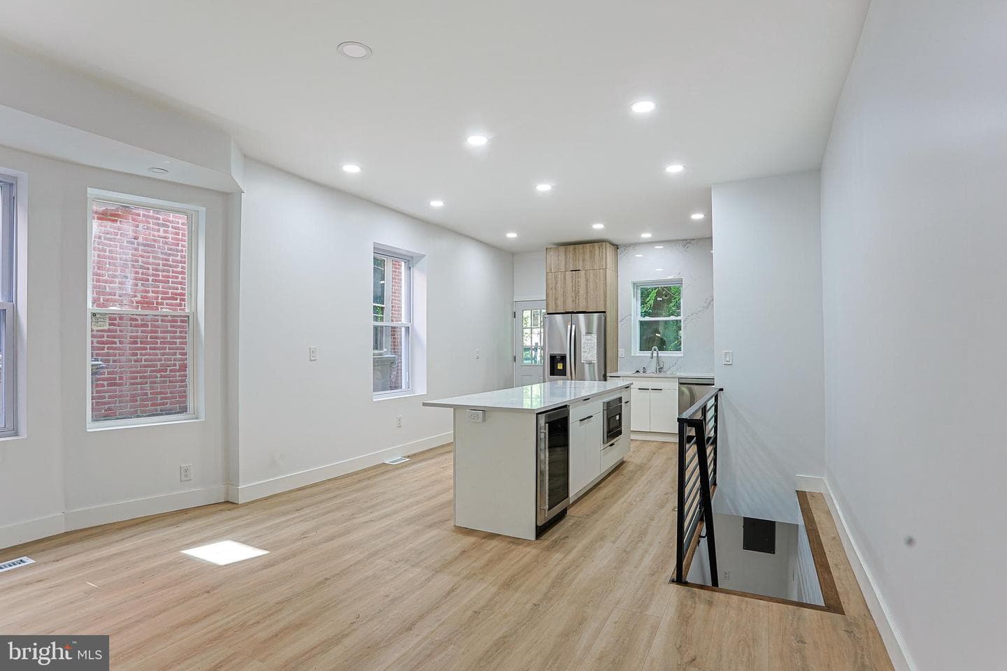 7415 Sprague Street photo 11