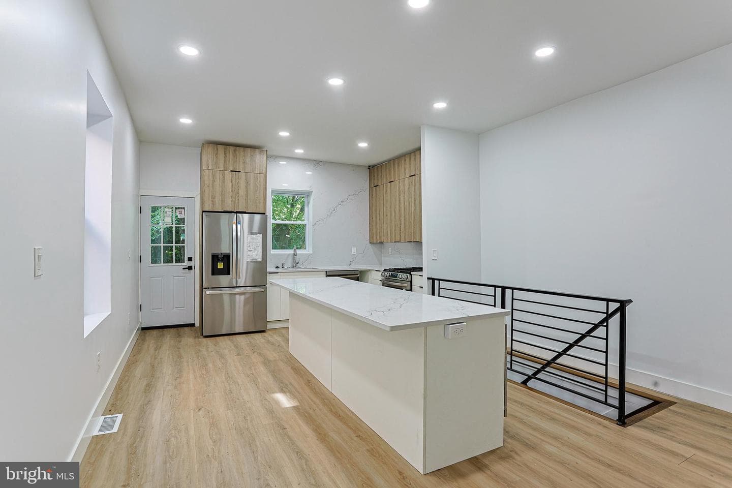 7415 Sprague Street photo 12