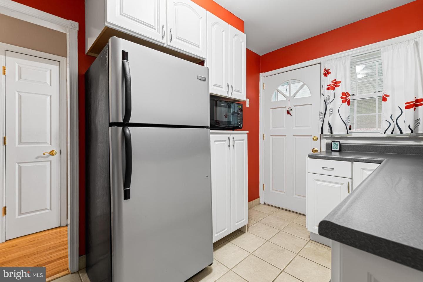2319 Arthur Street photo 9