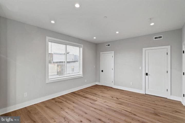 2053 E Cumberland Street photo 23