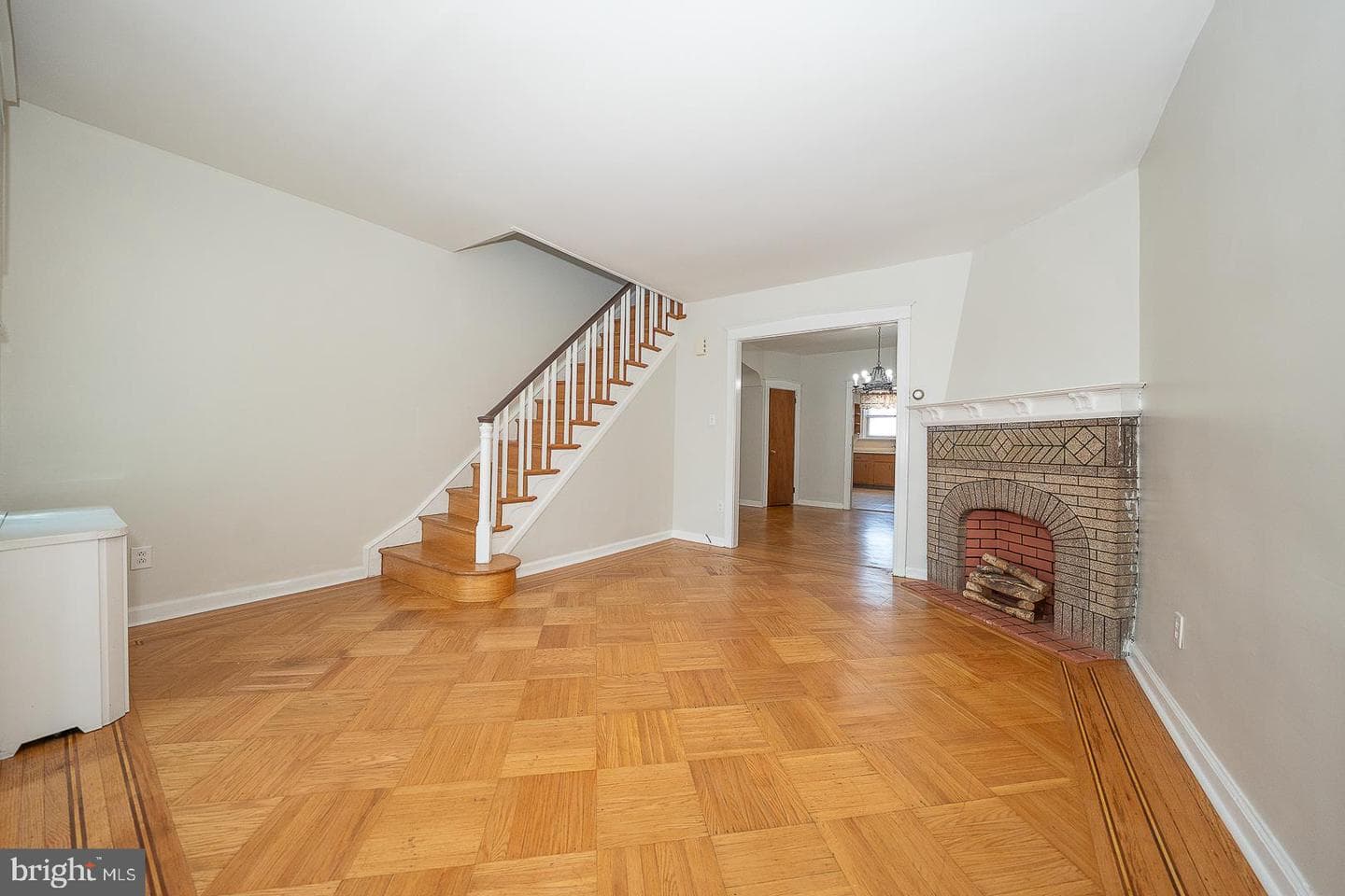 628 Gerhard Street photo 6