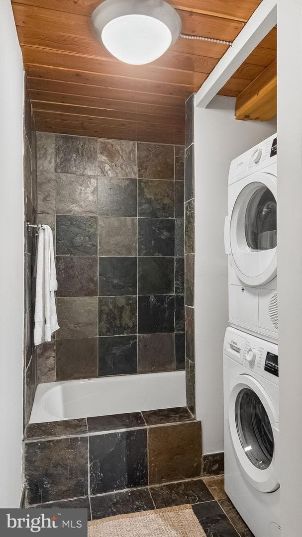 1027 Arch Street #302 photo 13