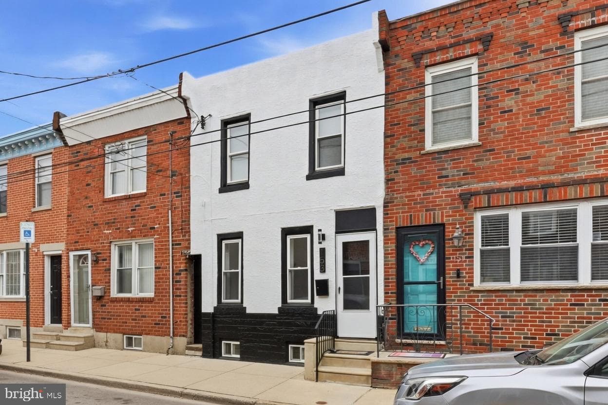 153 Sigel Street photo 18