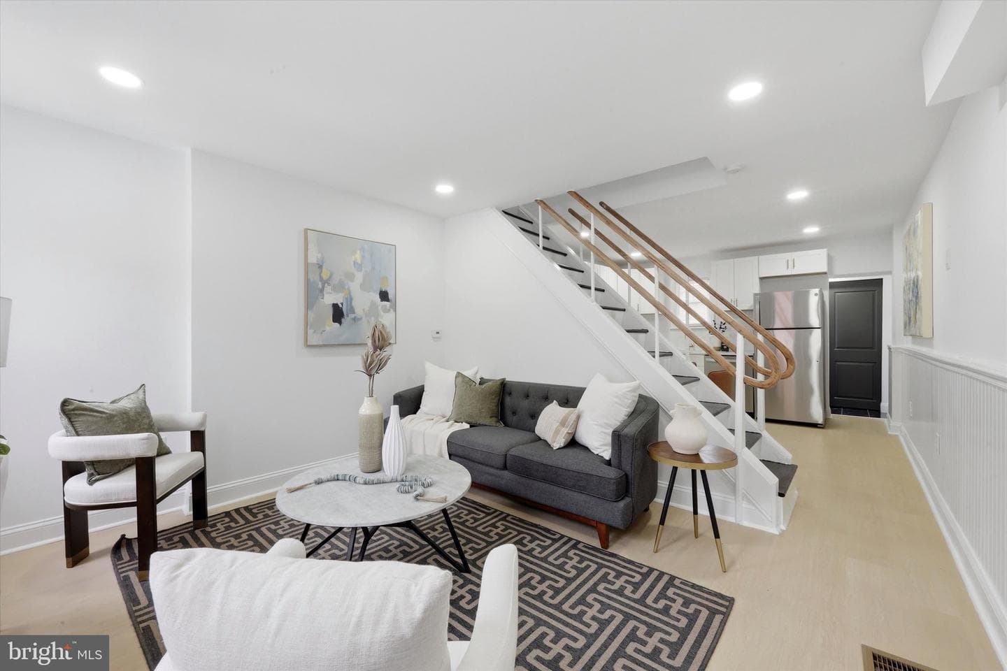 153 Sigel Street photo 3