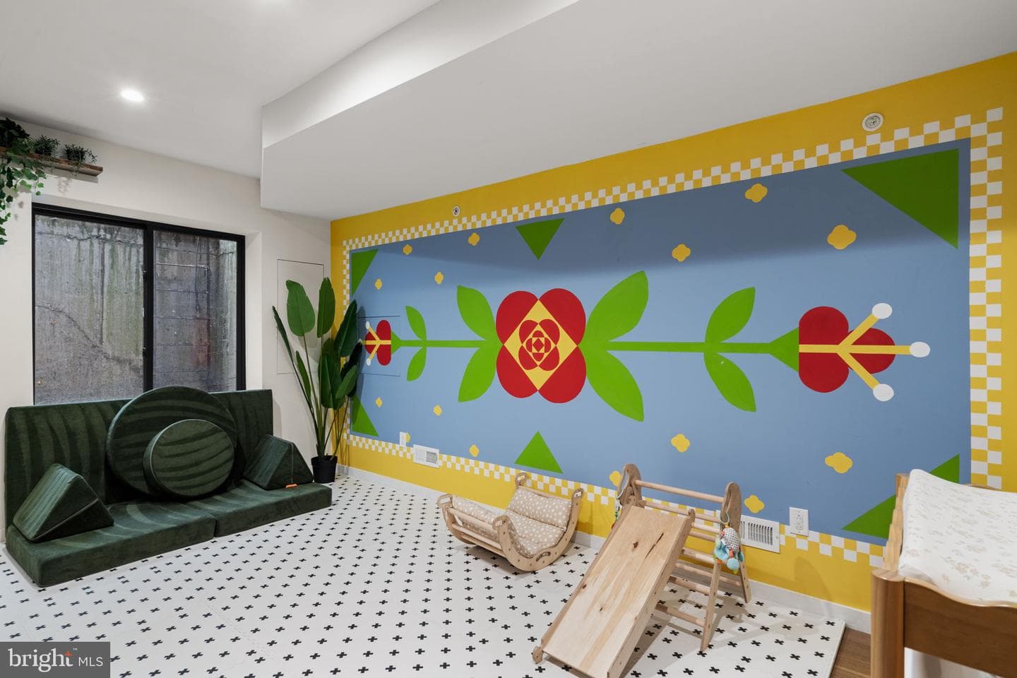 1232 Leopard Street photo 25