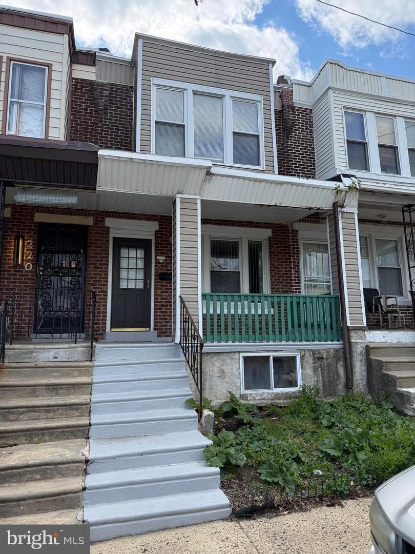 218 E Dorset St, Philadelphia