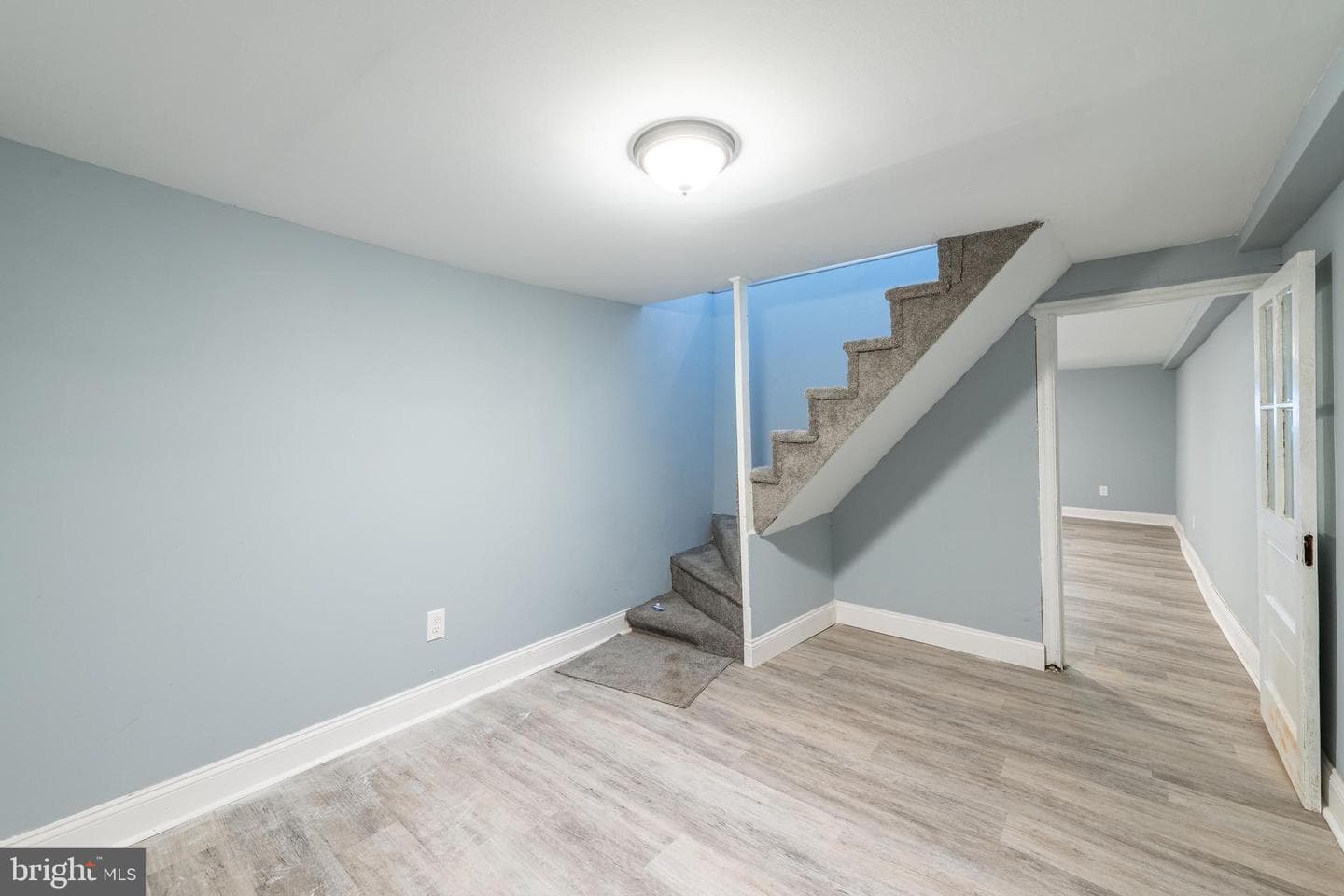 1521 W Olney Avenue photo 19