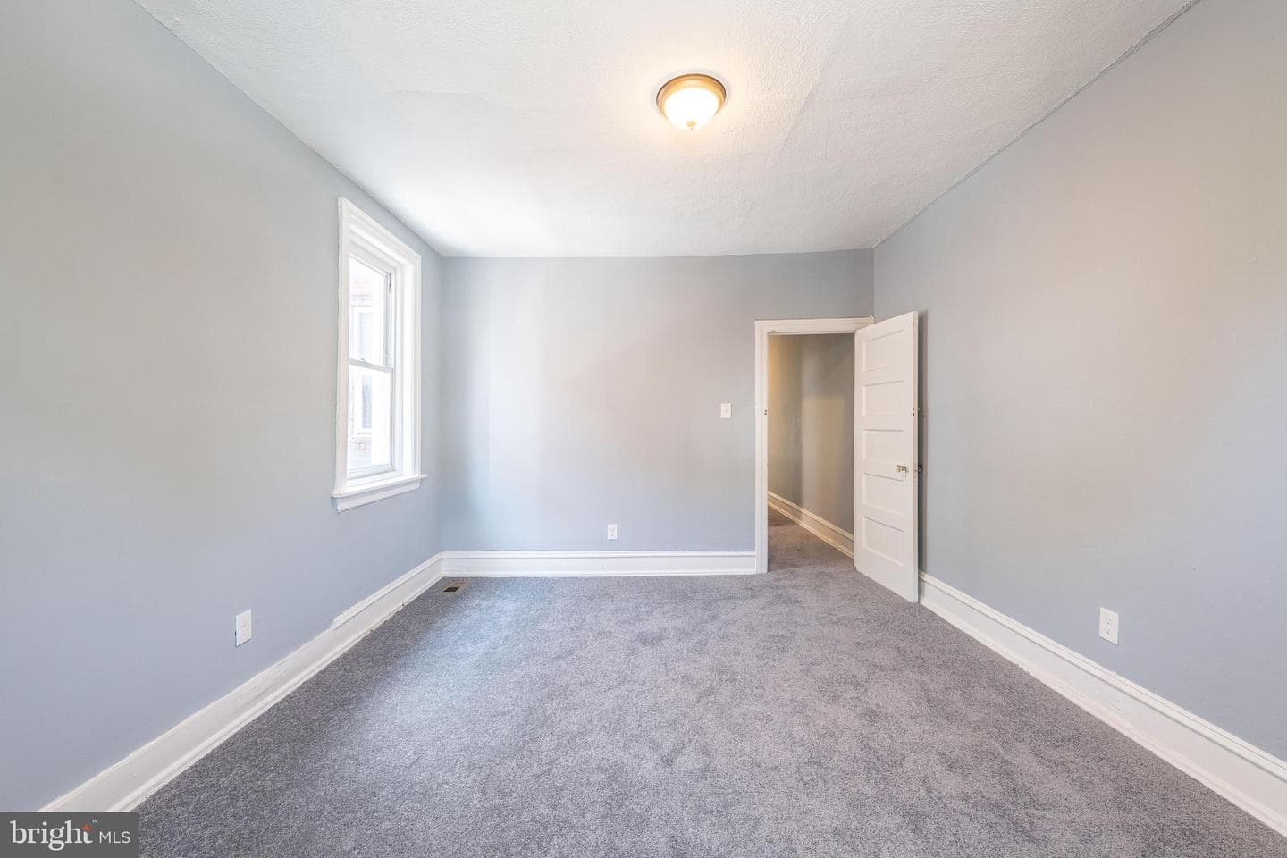 1521 W Olney Avenue photo 25
