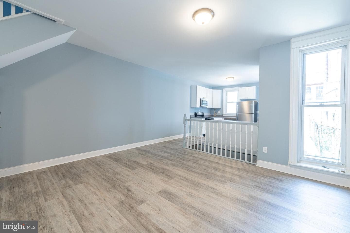 1521 W Olney Avenue photo 9