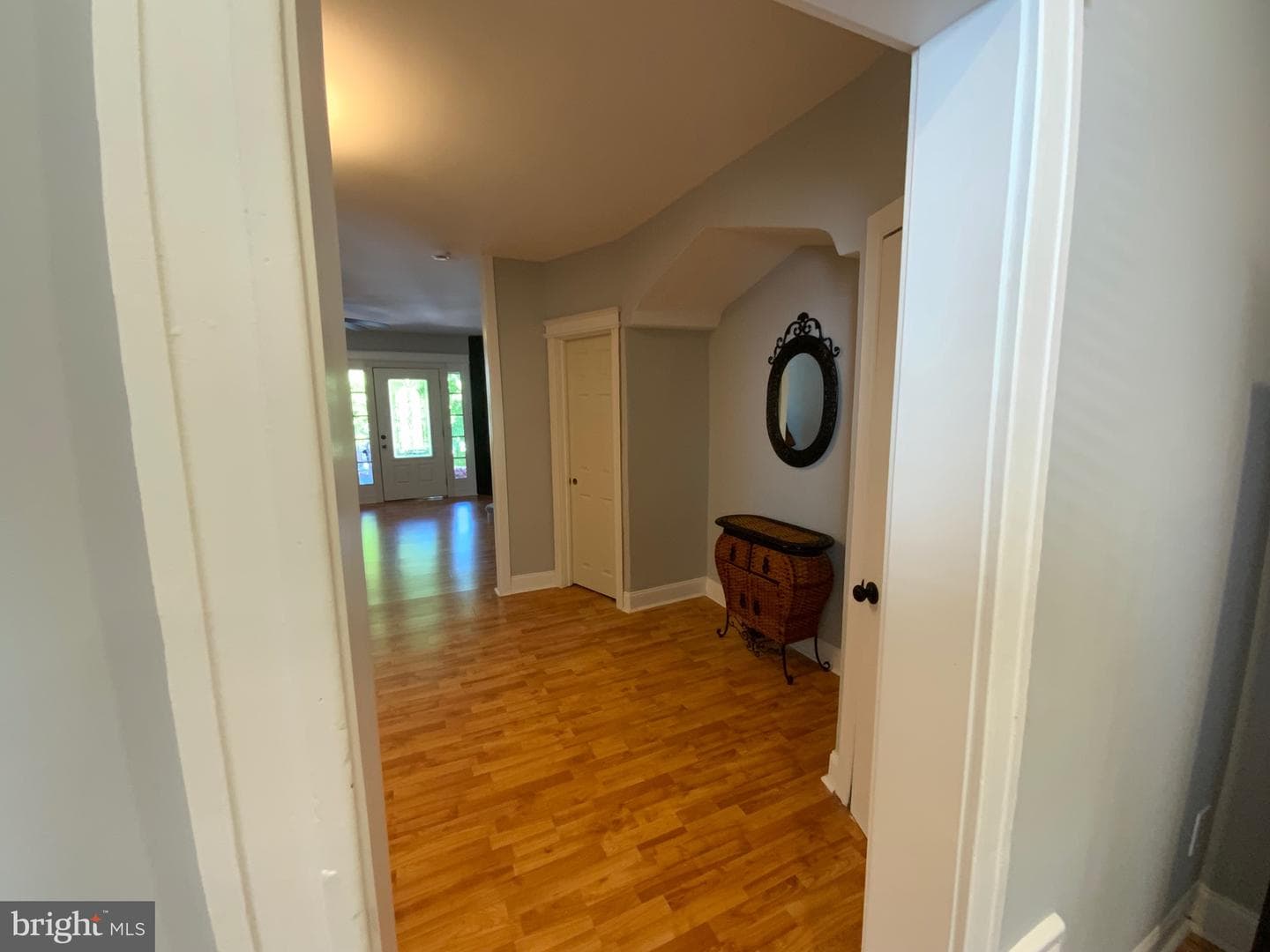 427 E Sharpnack Street photo 15