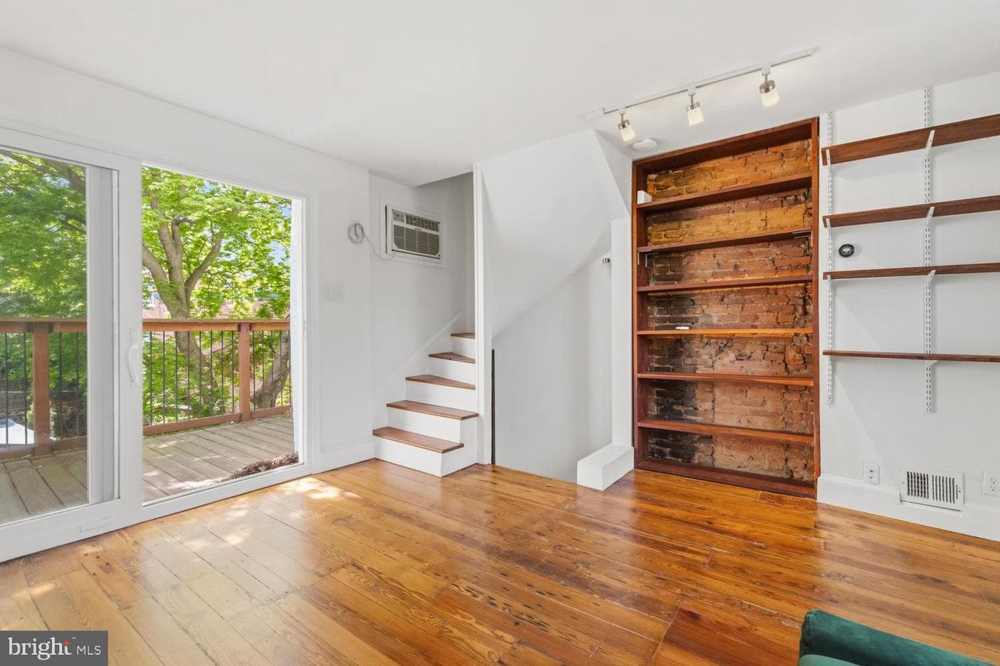 2406 Aspen Street photo 12