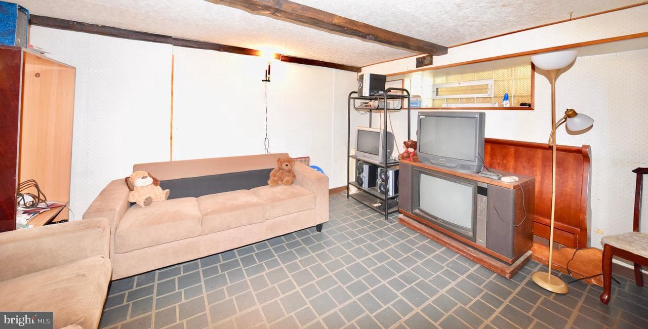 2851 Welsh Road photo 15