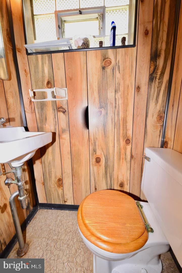 2851 Welsh Road photo 18