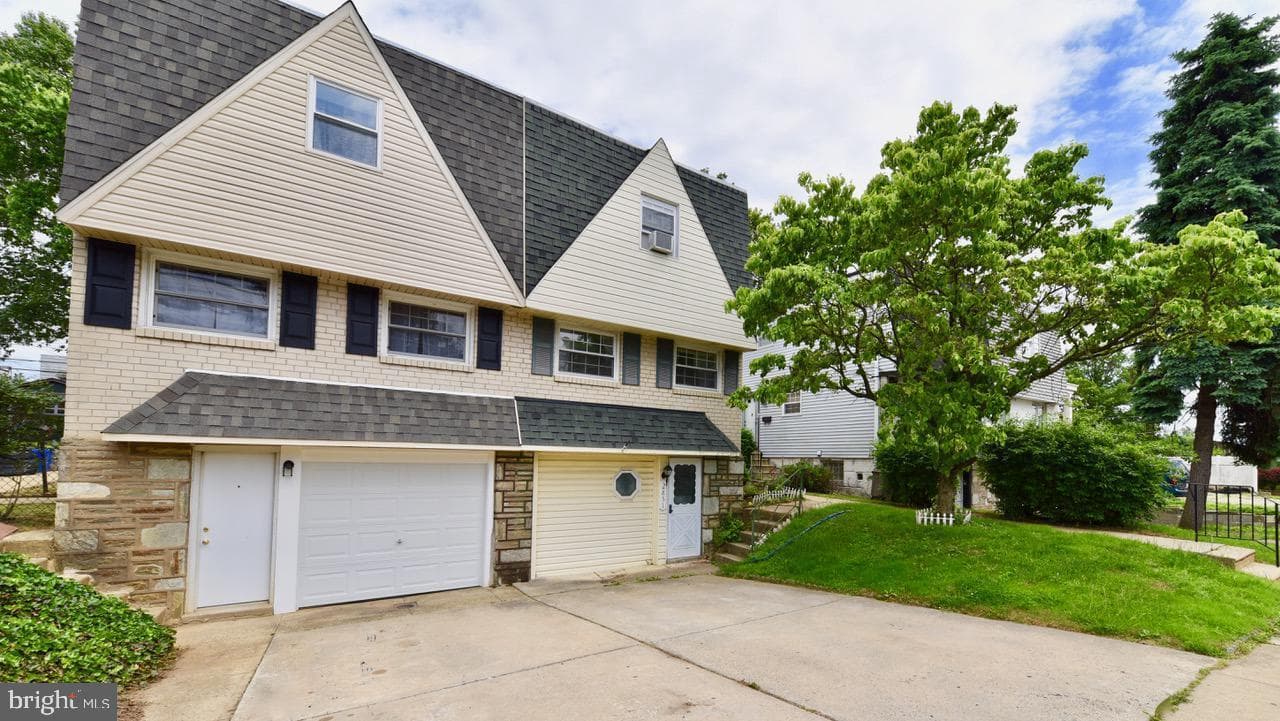 2851 Welsh Road photo 3