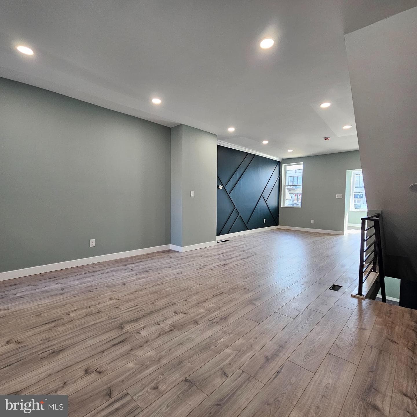 5937 Springfield Avenue photo 12