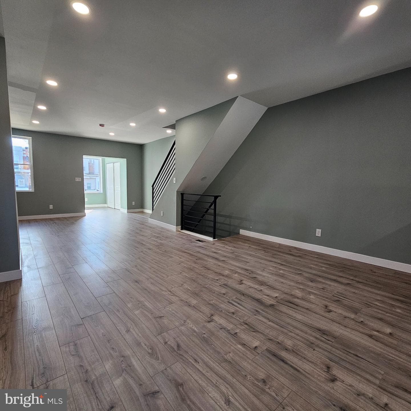 5937 Springfield Avenue photo 6