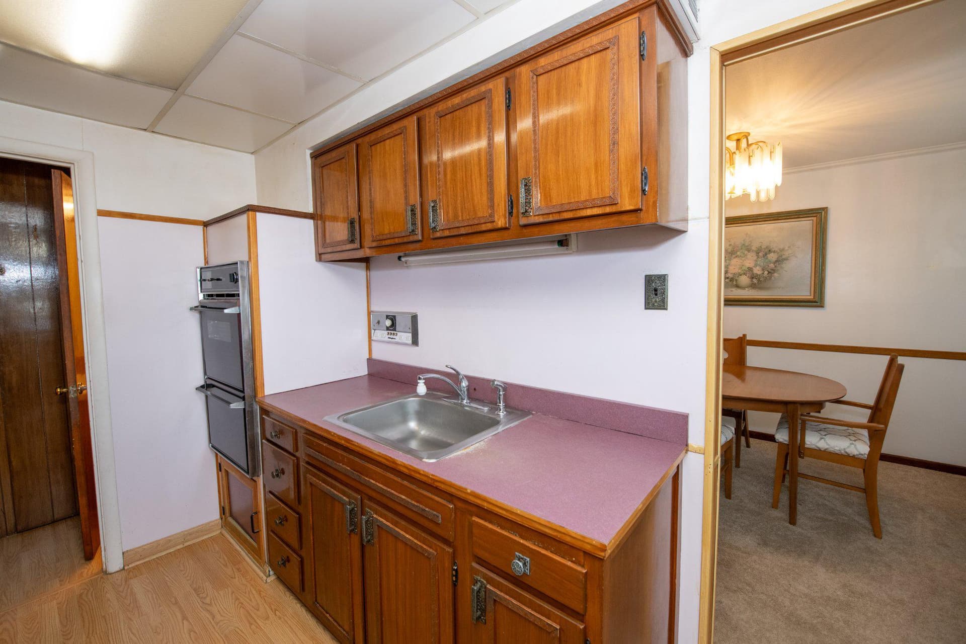 3410 Aubrey Avenue photo 20