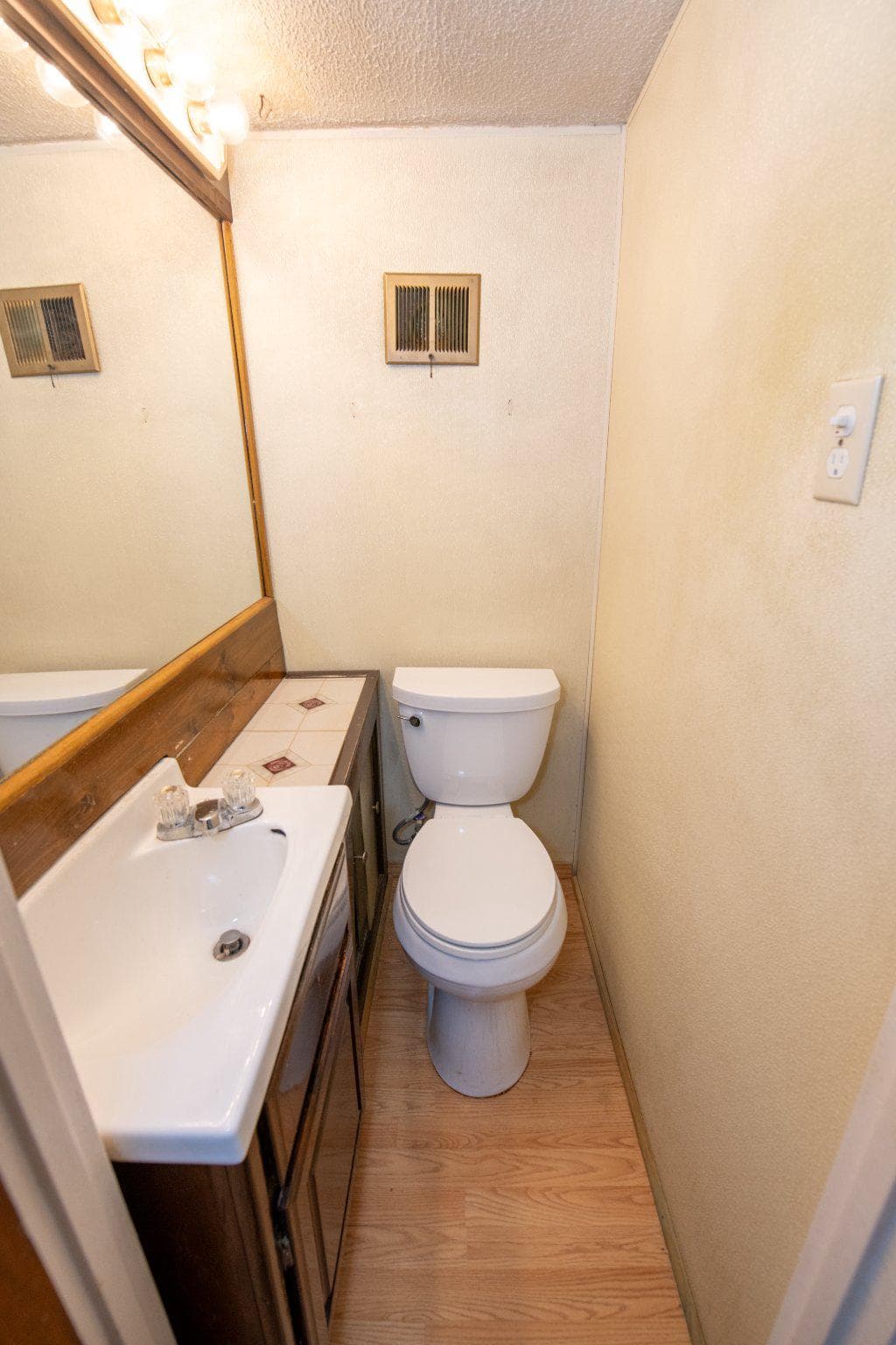 3410 Aubrey Avenue photo 22
