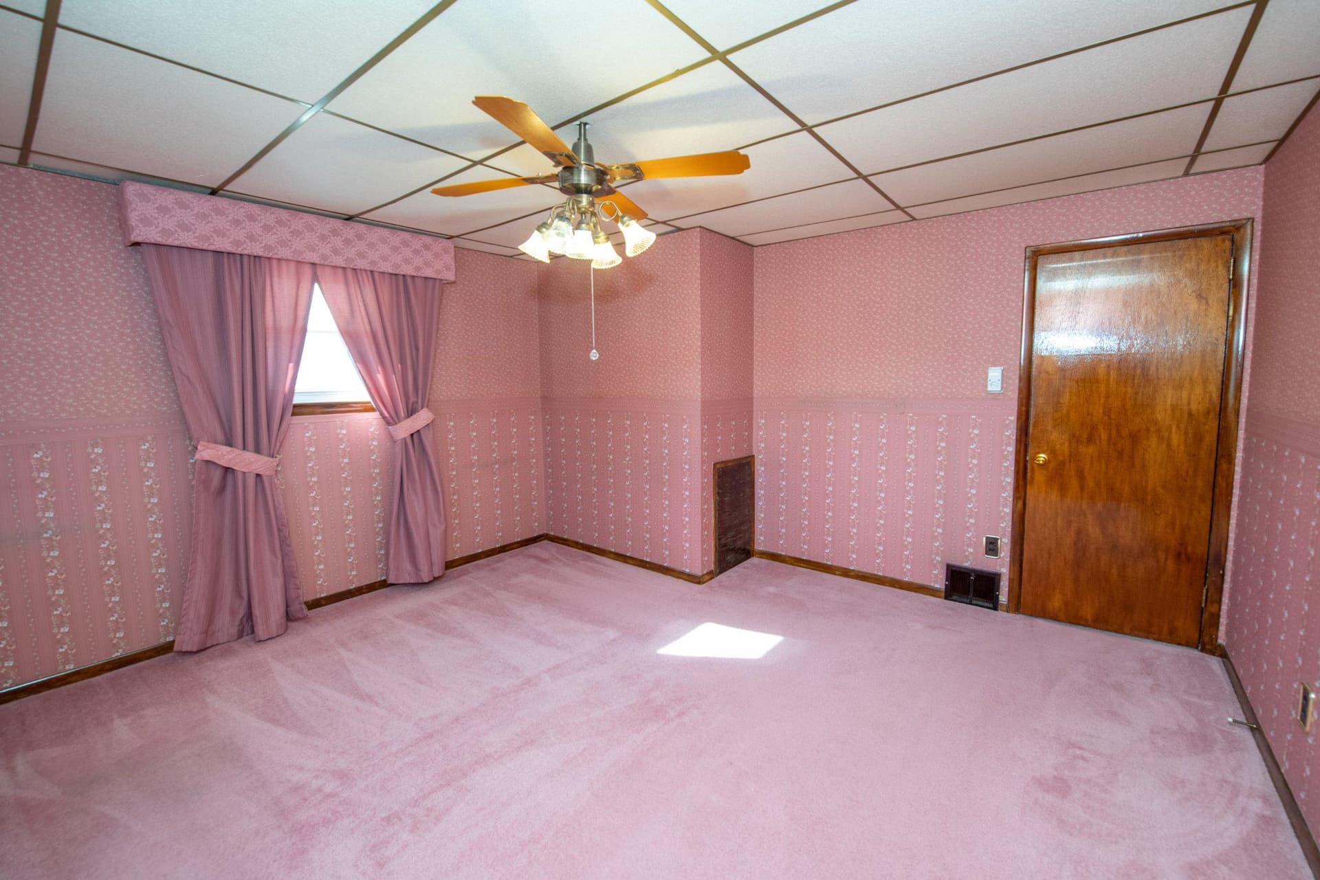 3410 Aubrey Avenue photo 24