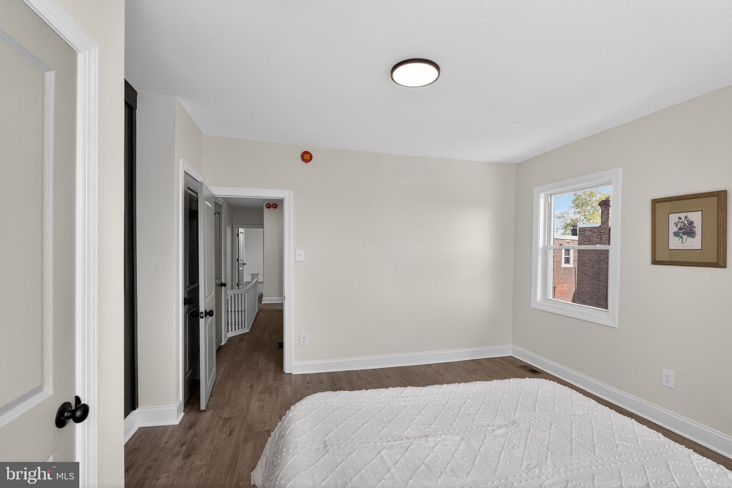 933 S 59th Street photo 19