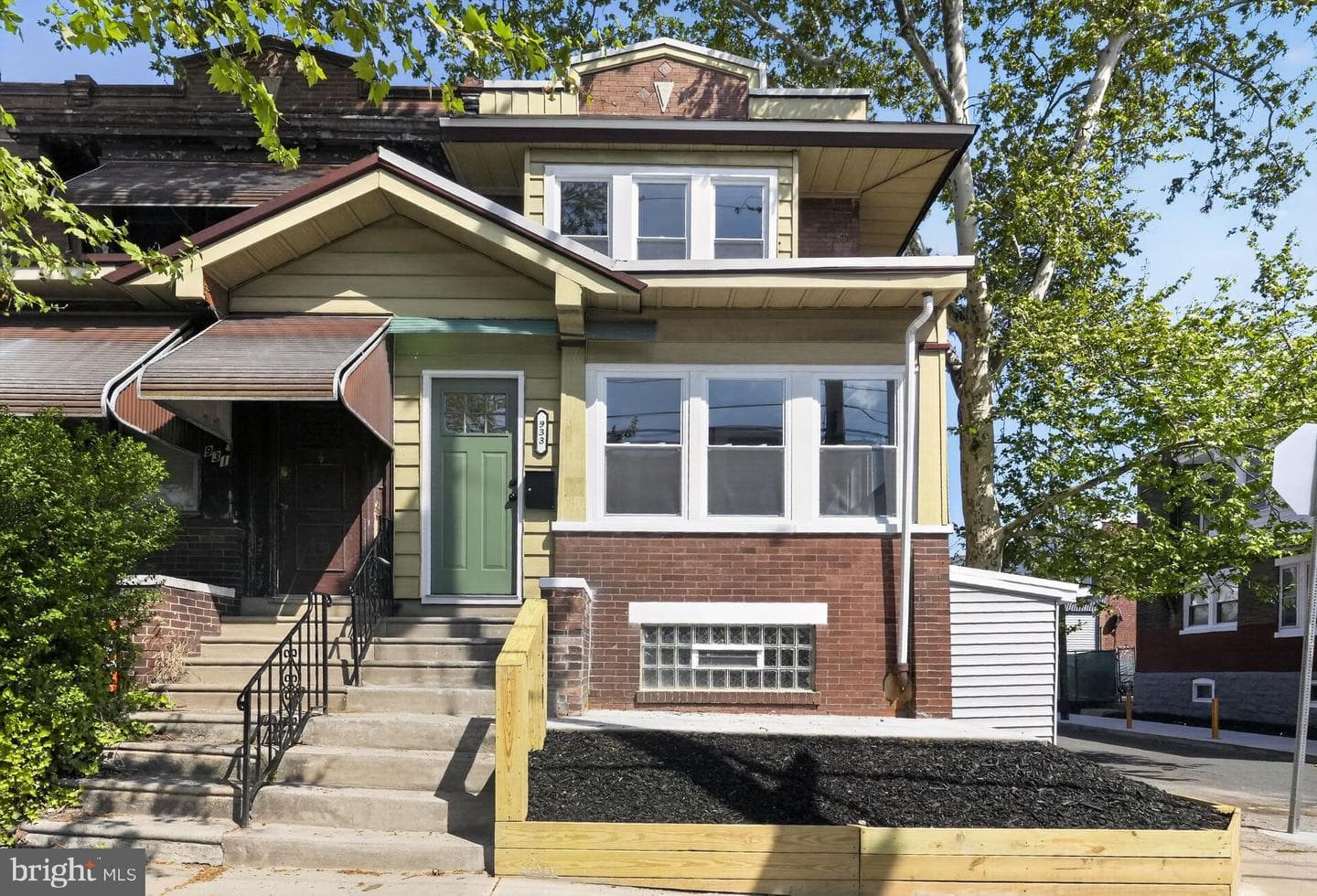 933 S 59th Street photo 28