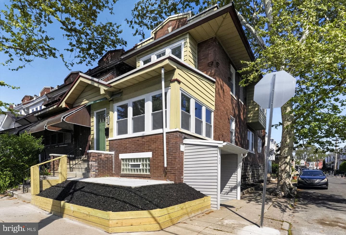 933 S 59th Street photo 30