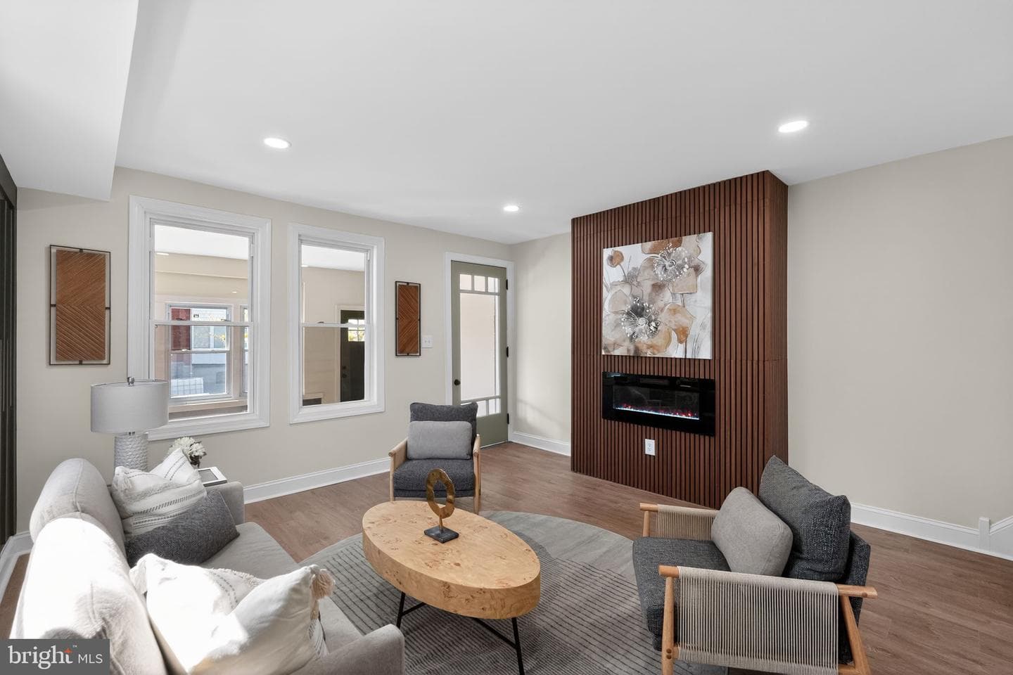 933 S 59th Street photo 5