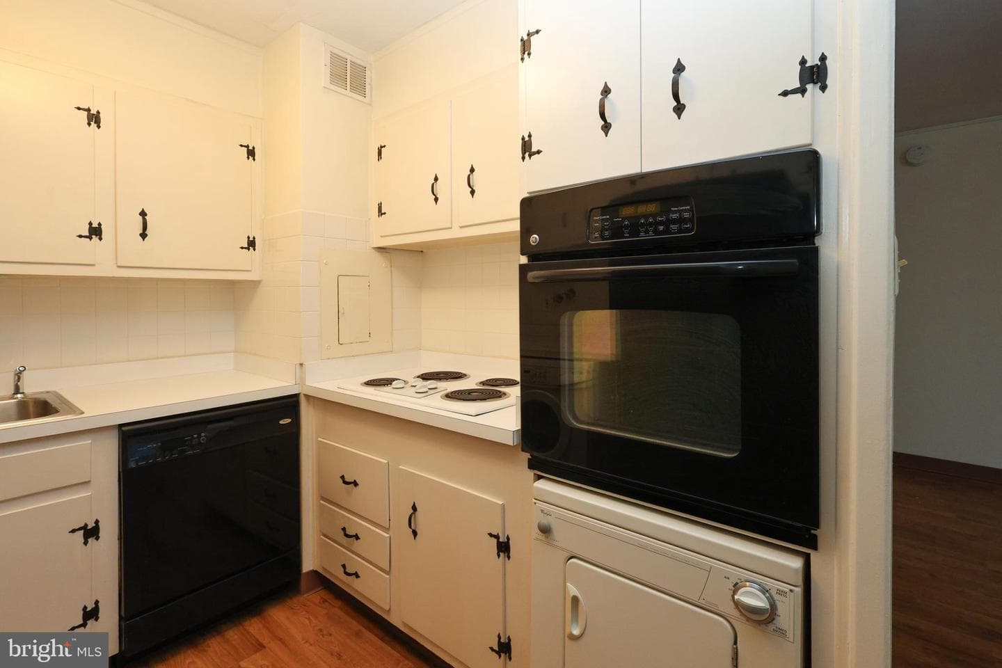 1900 John F Kennedy Boulevard #918 photo 3