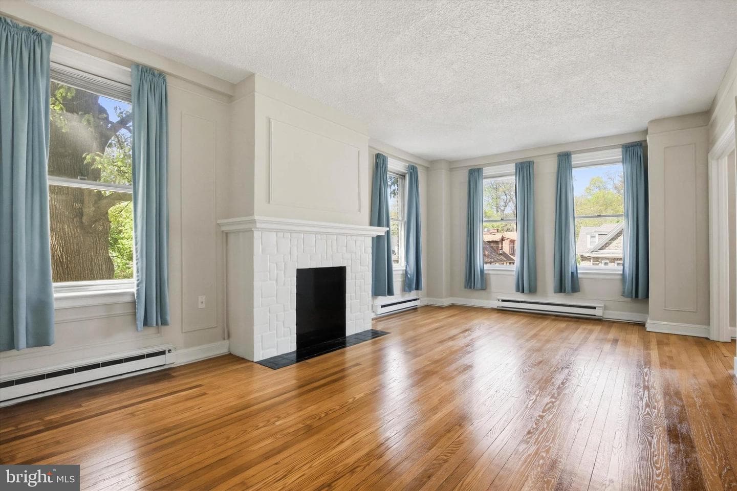 400-14 W Hortter Street #203, Philadelphia
