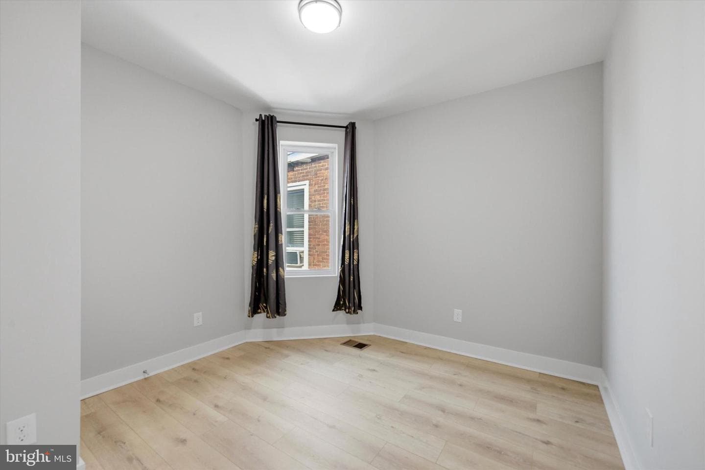 1140 S 53rd Street photo 17