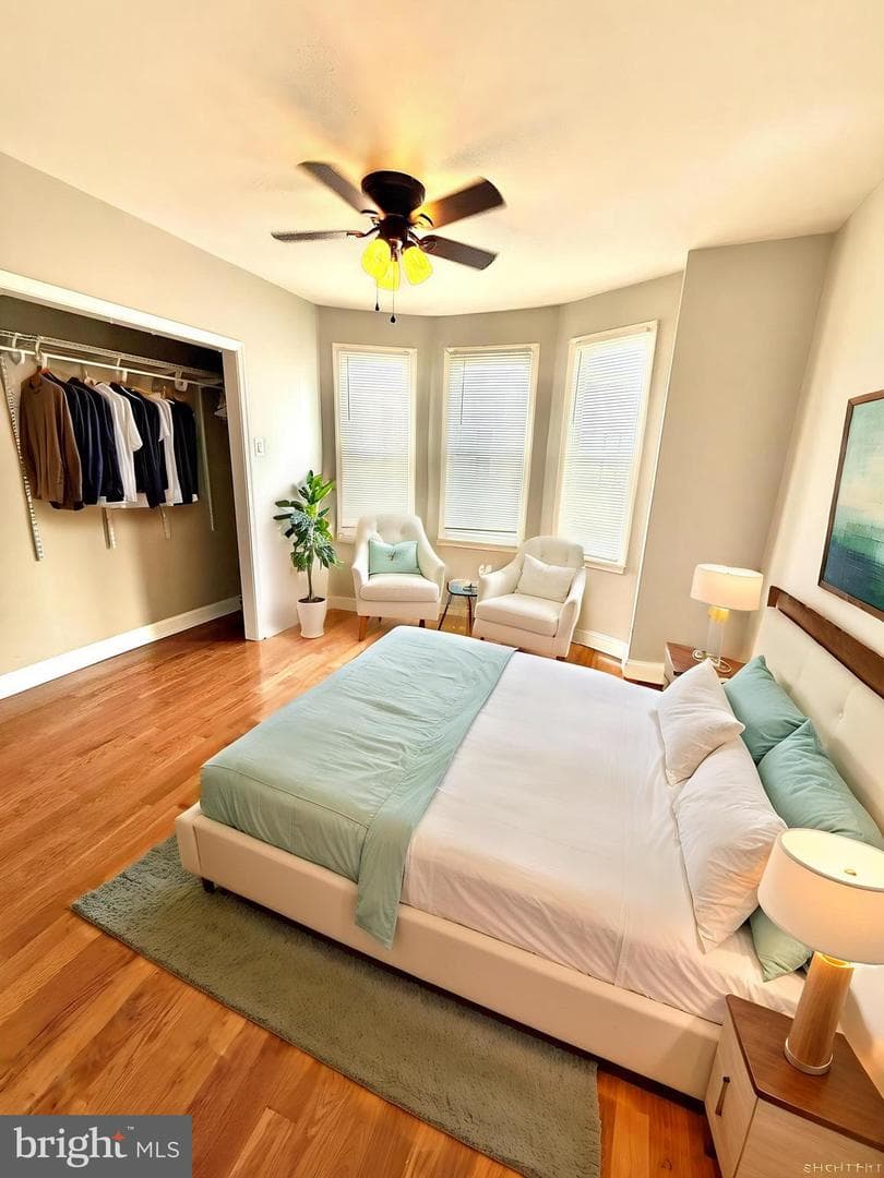 2207 S Hemberger Street photo 6