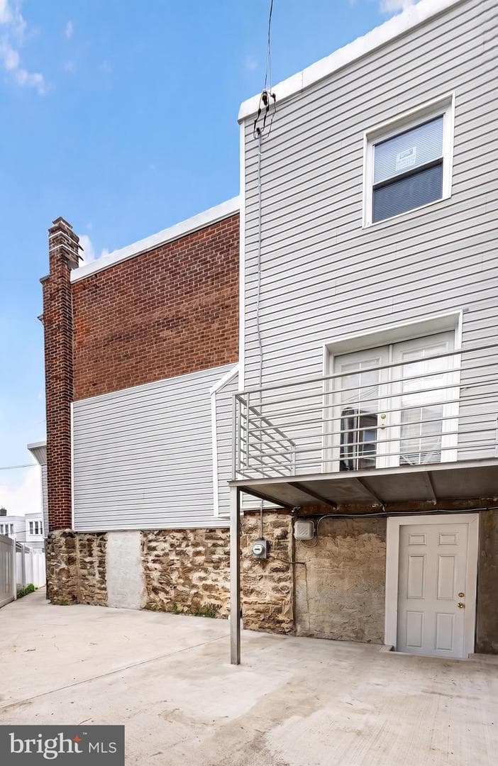 3311 N Bailey Street photo 31