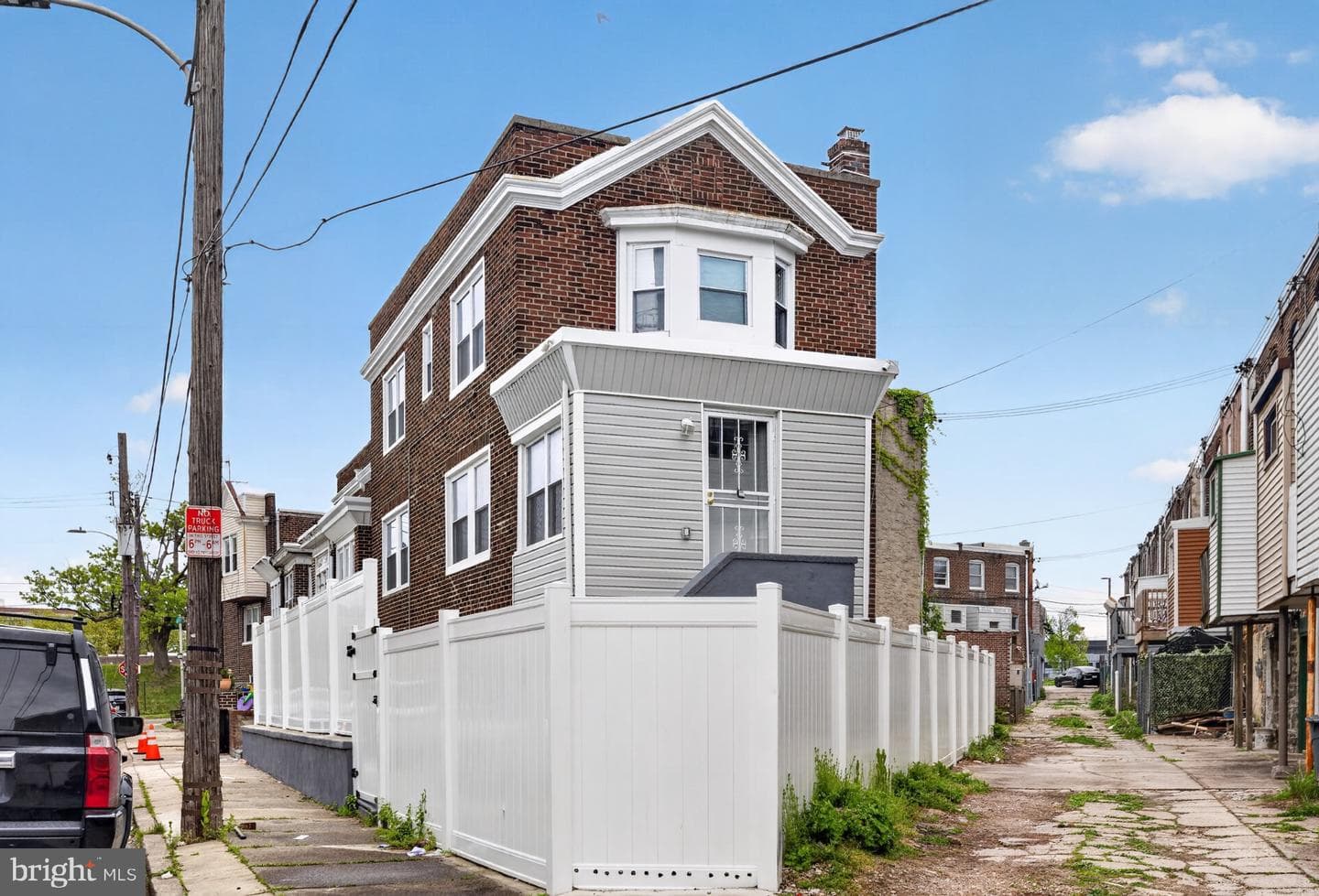 3311 N Bailey Street photo 36
