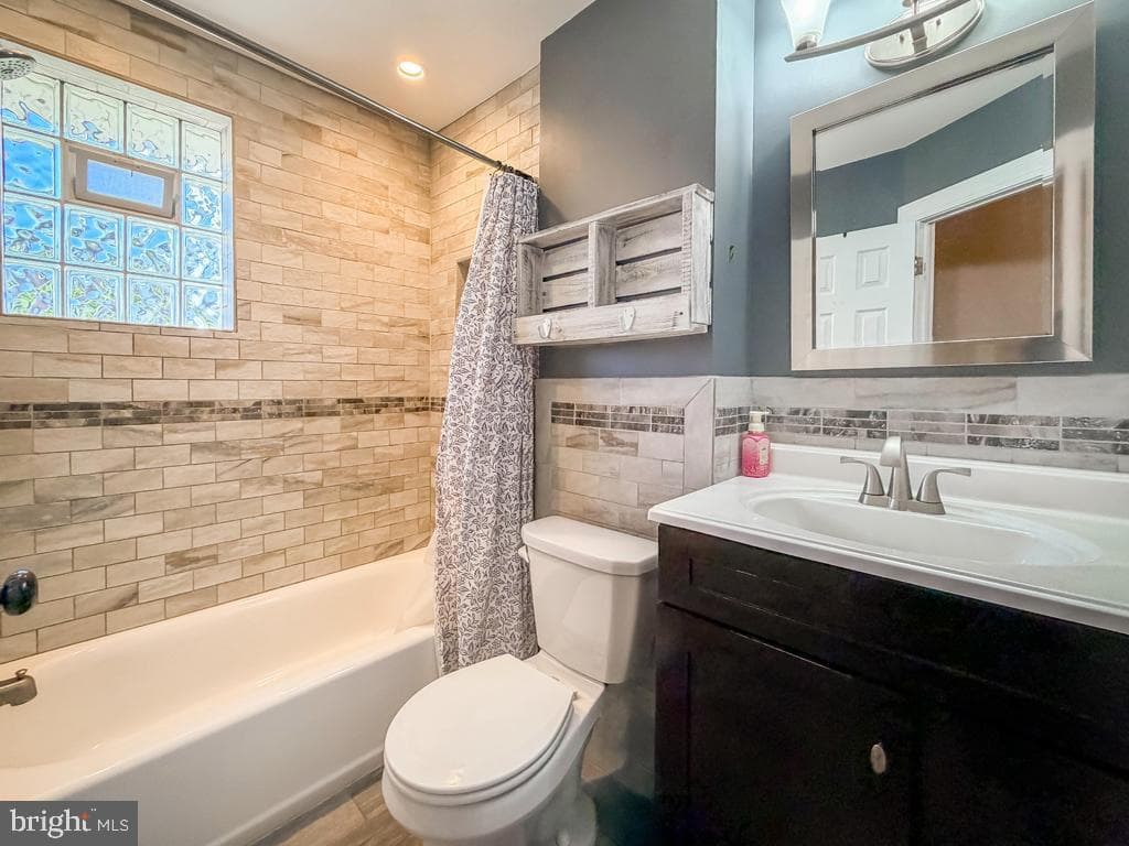 9015 Cloverly Road photo 27