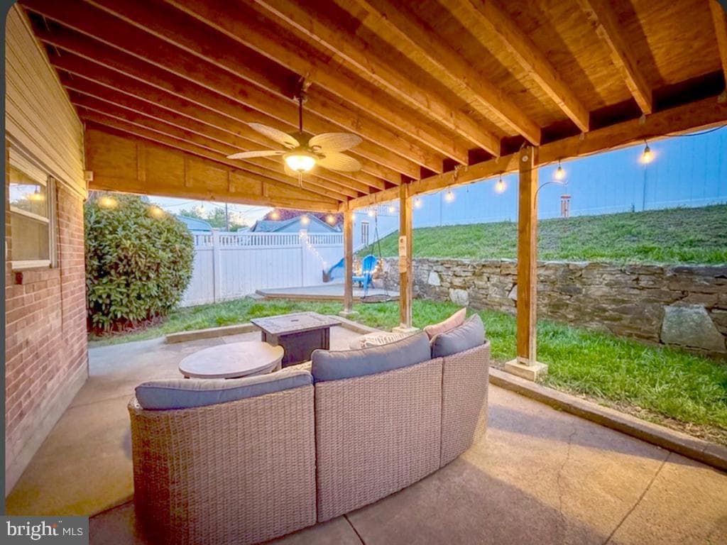 9015 Cloverly Road photo 35