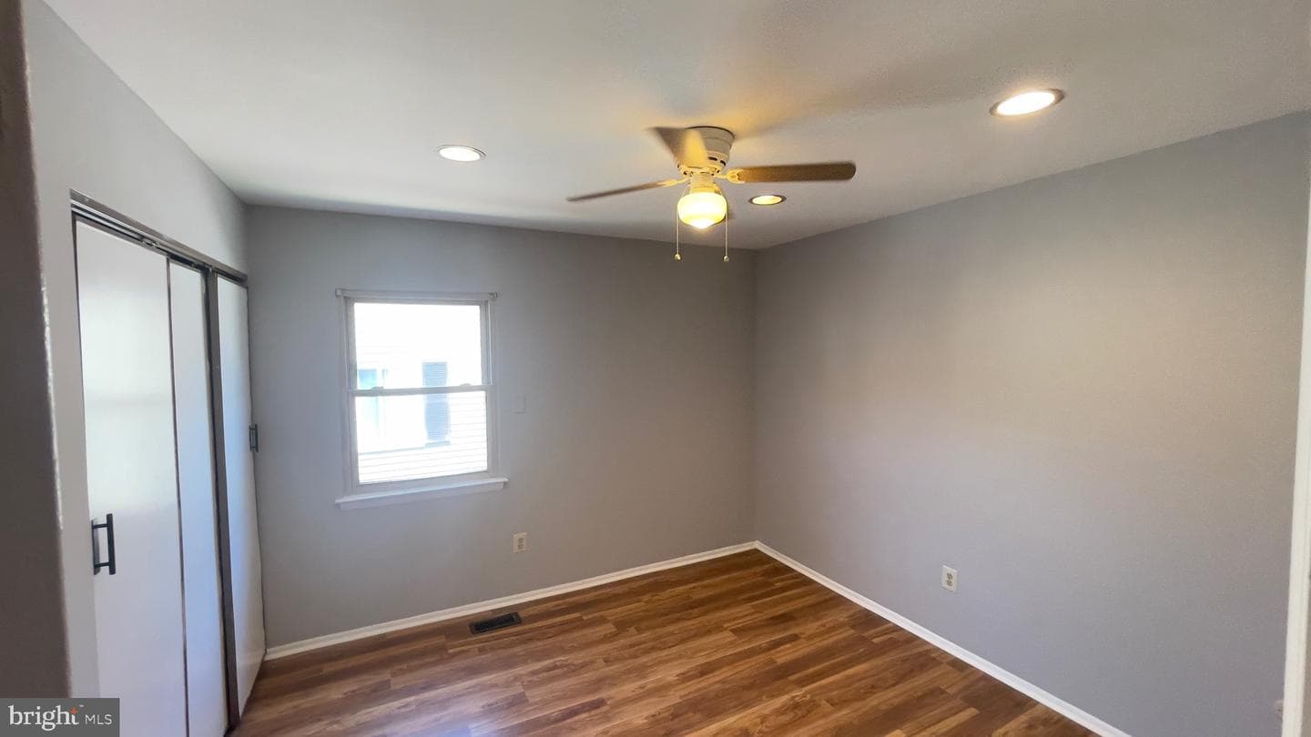 9347 Neil Road #a photo 14