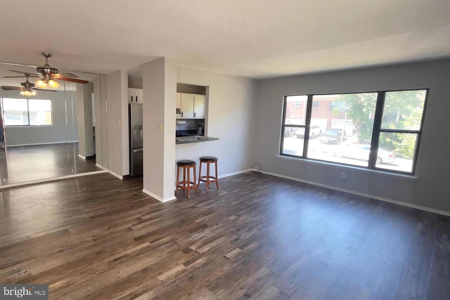 9347 Neil Road #a photo 3