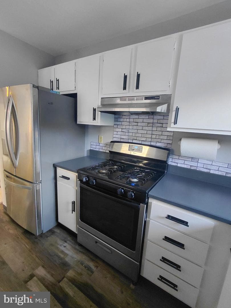 9347 Neil Road #a photo 7
